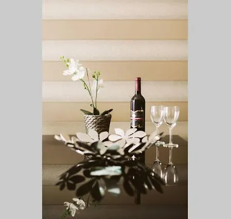 Apartman A_or_ B_luxflat_2br_2ba_vaci Street Budapest